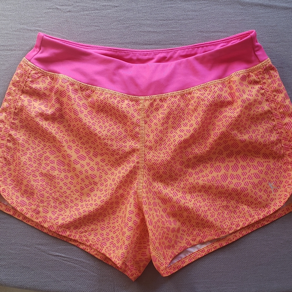 Like New Womens Danskin athletic shorts